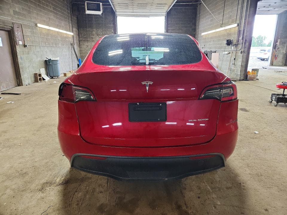 2021 TESLA MODEL Y 6