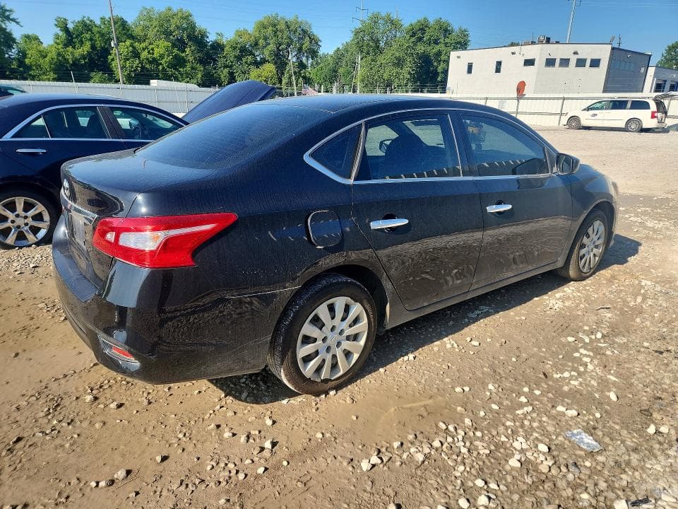 2019 NISSAN SENTRA S 3