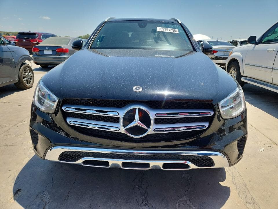 2021 MERCEDES-BENZ GLC 300 5