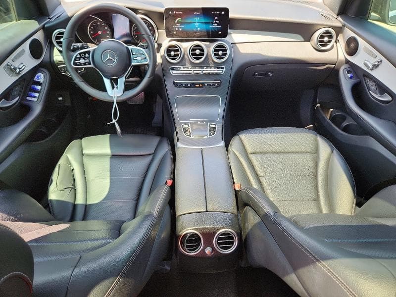 2021 MERCEDES-BENZ GLC 300 8