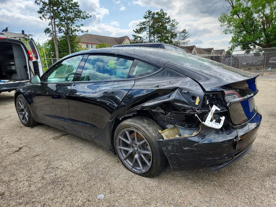 2022 TESLA MODEL 3 2