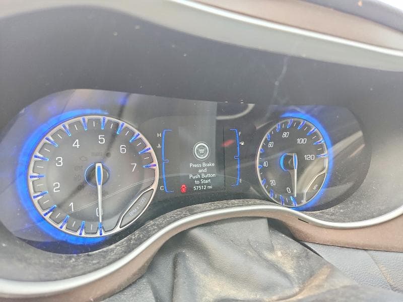 2024 CHRYSLER VOYAGER LX 9