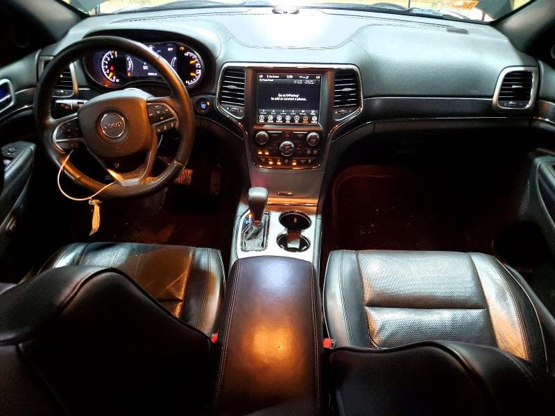 2018 JEEP GRAND CHEROKEE OVERLAND 8