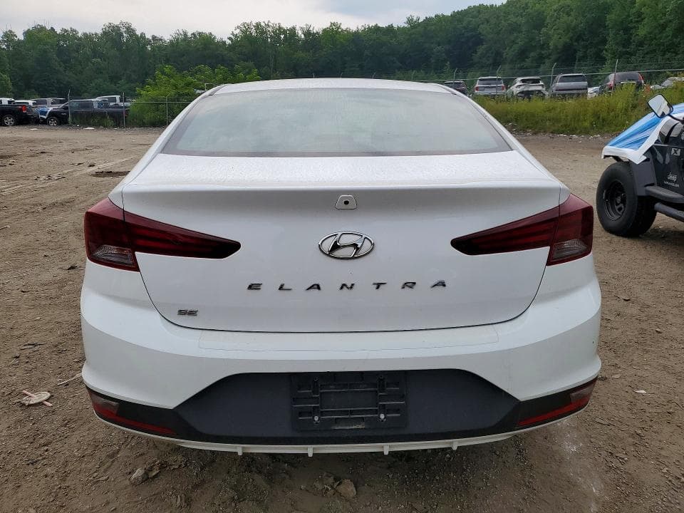 2019 HYUNDAI ELANTRA SE 6