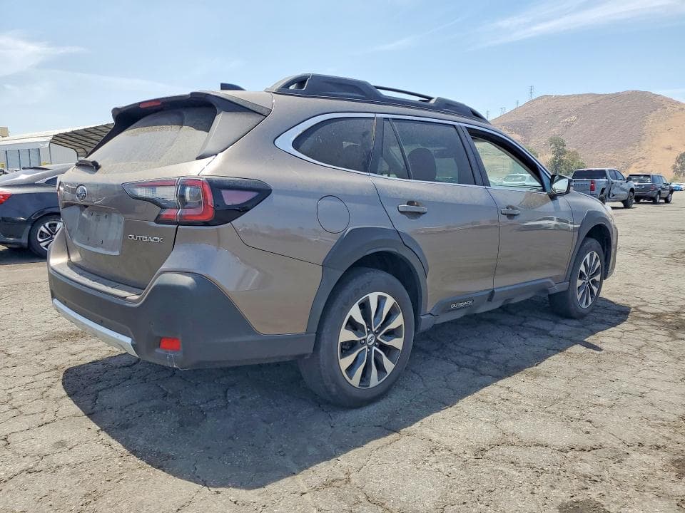 2023 SUBARU OUTBACK LIMITED 3