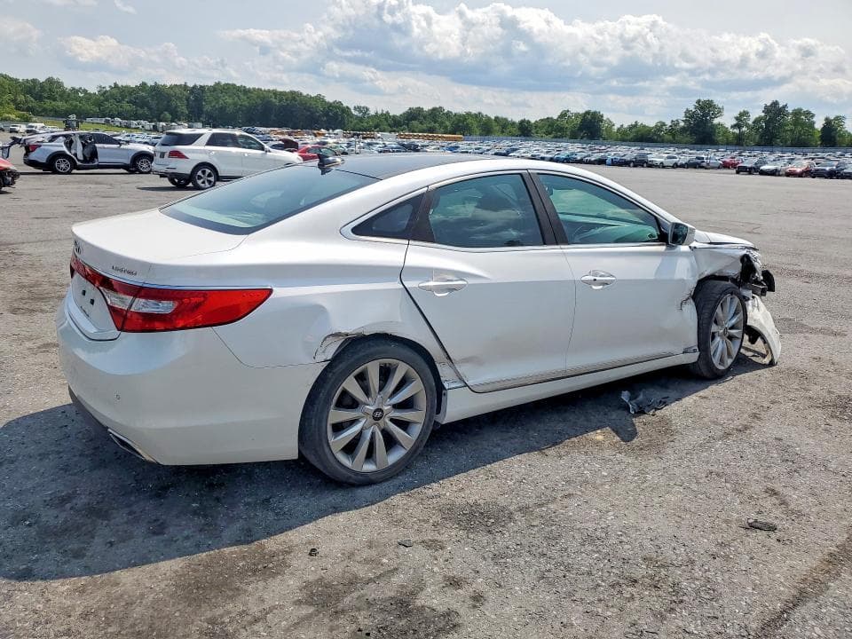 2017 HYUNDAI AZERA LIMITED 3