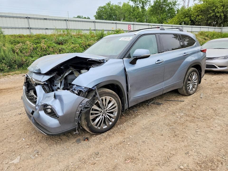 2022 TOYOTA HIGHLANDER PLATINUM - 1