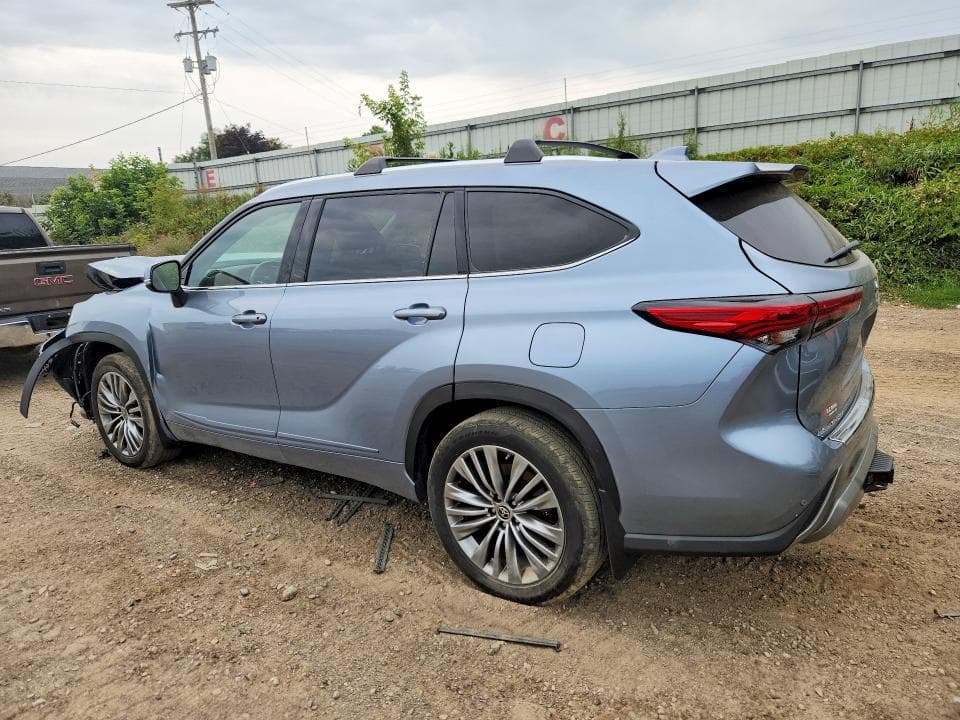2022 TOYOTA HIGHLANDER PLATINUM 2