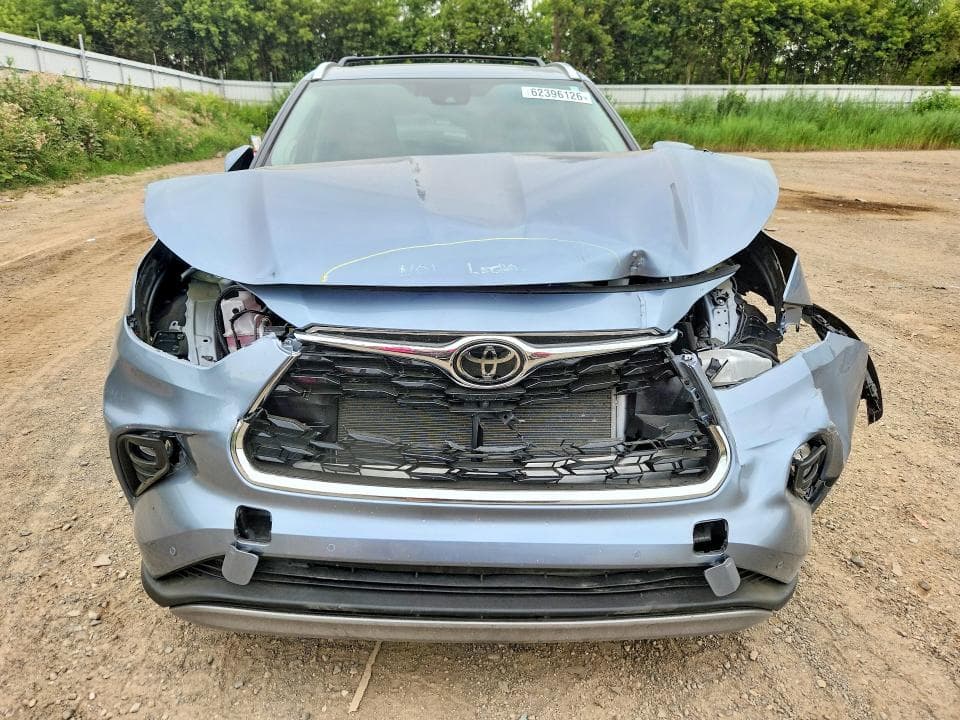 2022 TOYOTA HIGHLANDER PLATINUM 5