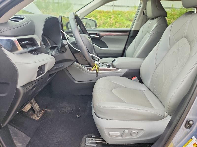 2022 TOYOTA HIGHLANDER PLATINUM 7