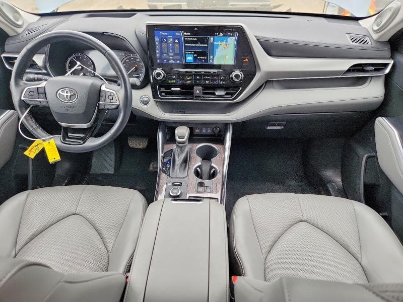 2022 TOYOTA HIGHLANDER PLATINUM 8