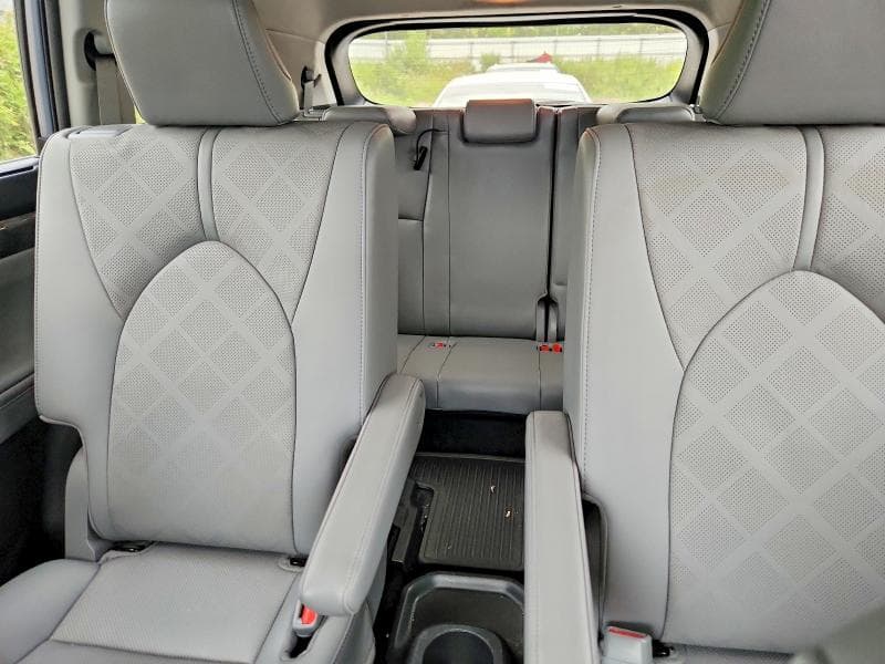 2022 TOYOTA HIGHLANDER PLATINUM 10