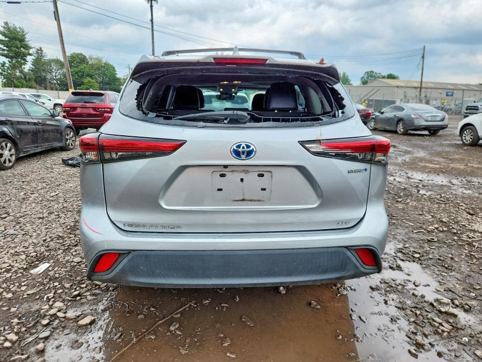 2020 TOYOTA HIGHLANDER HYBRID XLE 6