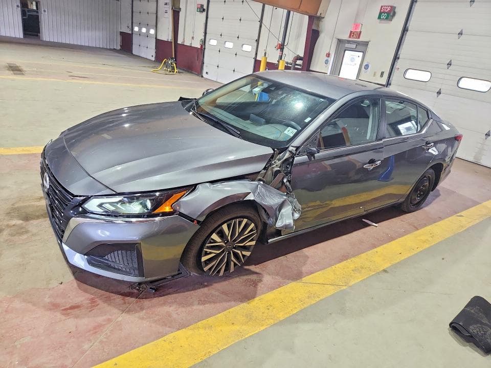 2025 NISSAN ALTIMA SV - 1