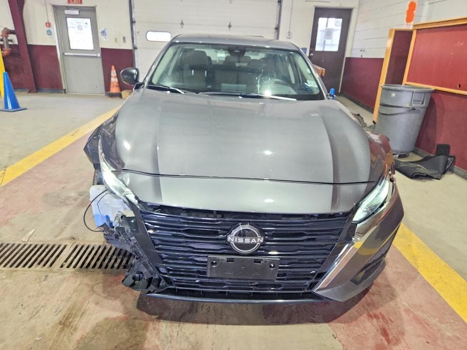 2025 NISSAN ALTIMA SV 5