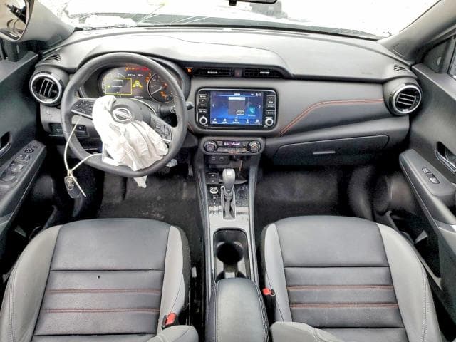 2023 NISSAN KICKS SR SR 8