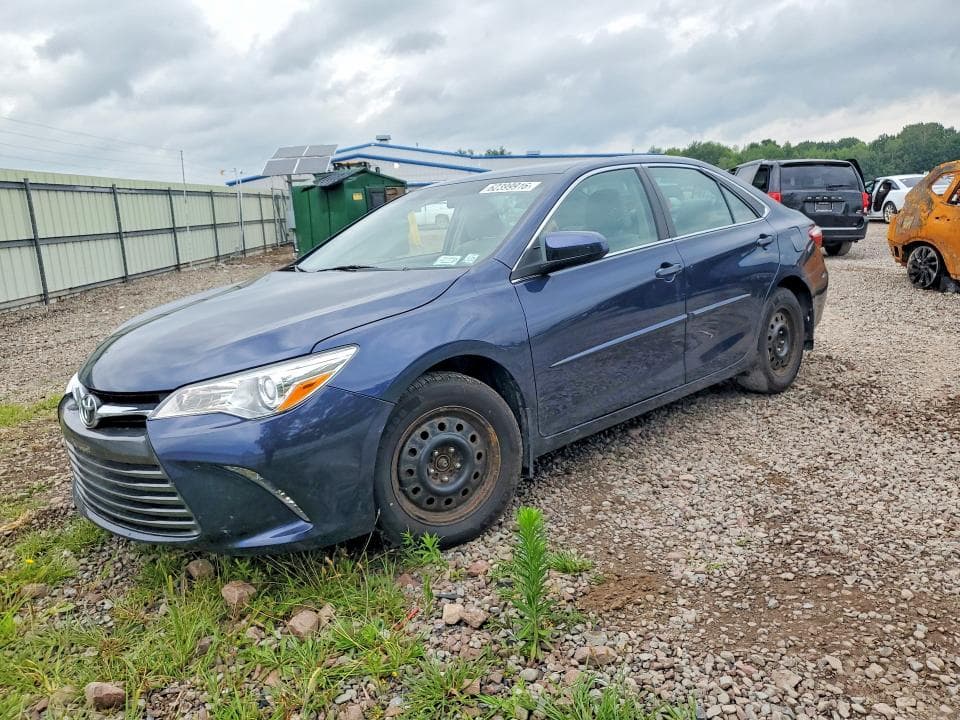 2017 TOYOTA CAMRY LE - 1