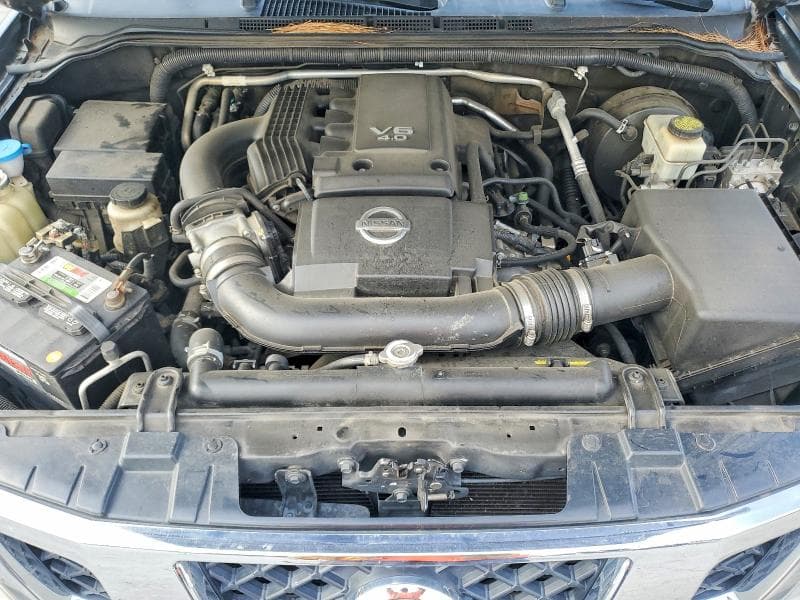 2017 NISSAN FRONTIER SV V6 11