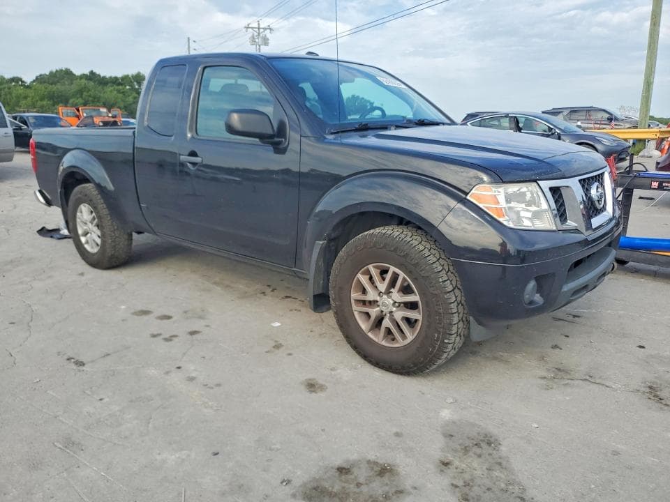 2017 NISSAN FRONTIER SV V6 4