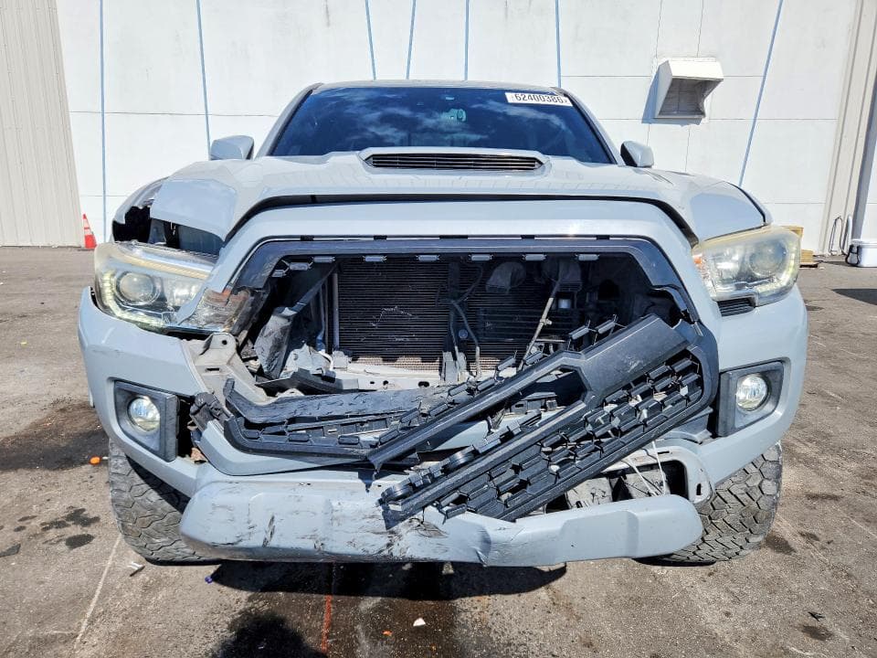 2018 TOYOTA TACOMA TRD SPORT 5