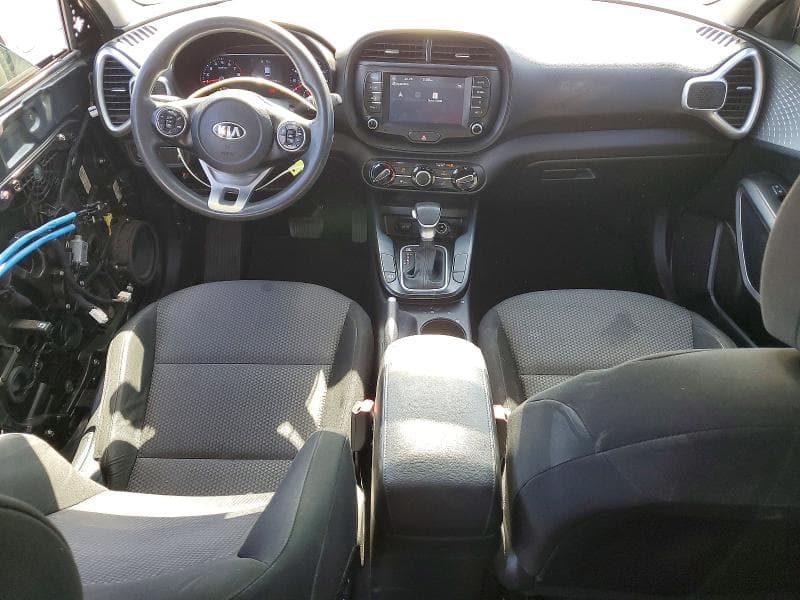 2020 KIA SOUL LX 8