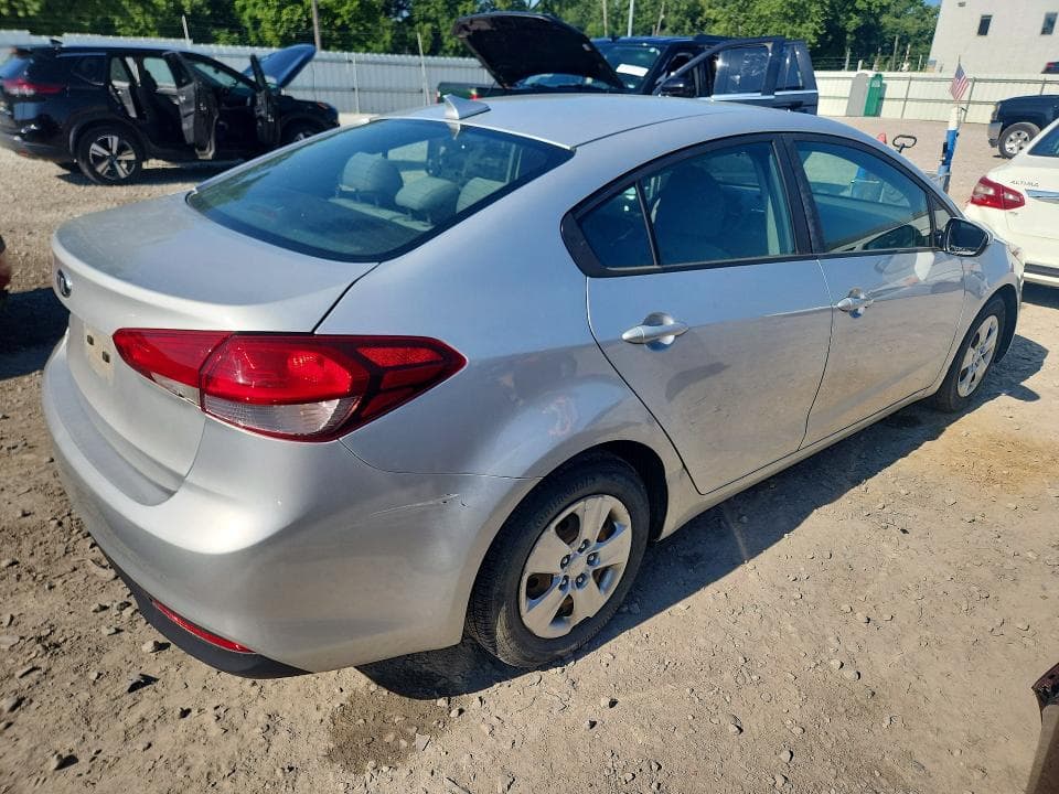 2018 KIA FORTE LX 3