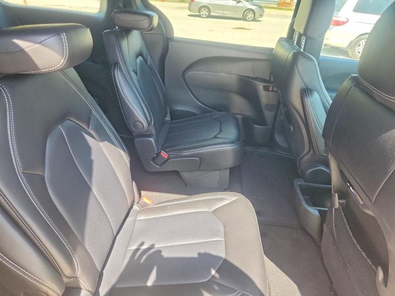 2026 CHRYSLER PACIFICA SELECT 11