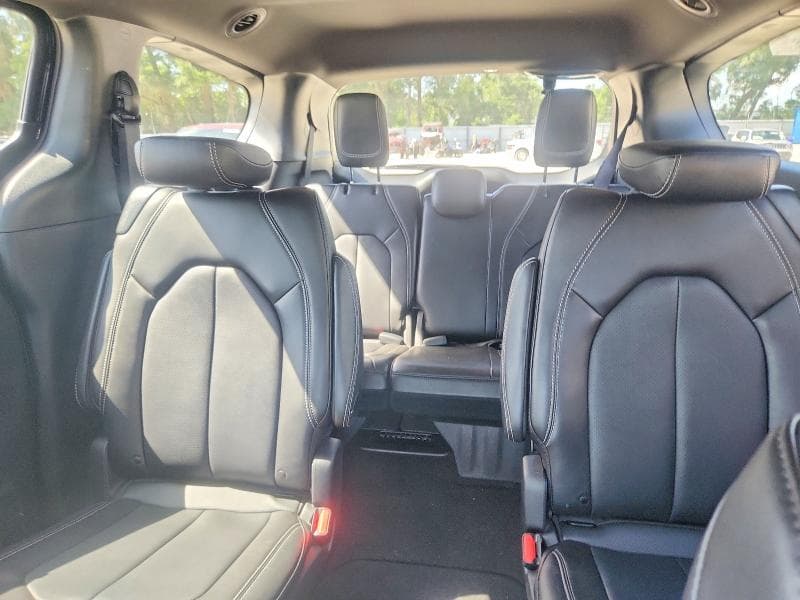 2026 CHRYSLER PACIFICA SELECT 10