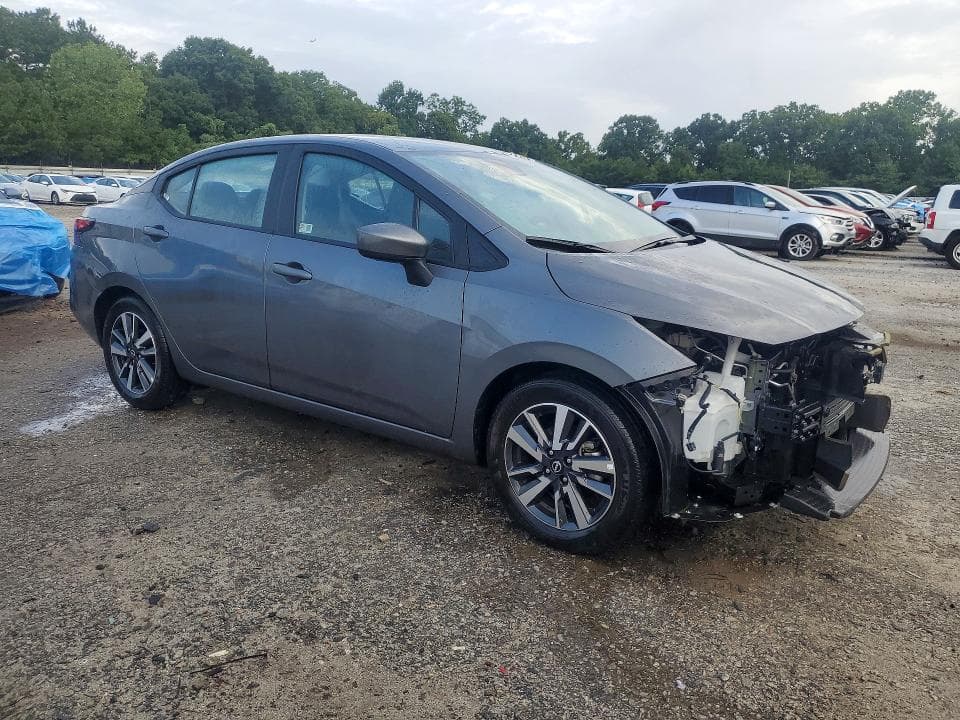 2025 NISSAN VERSA SV 4