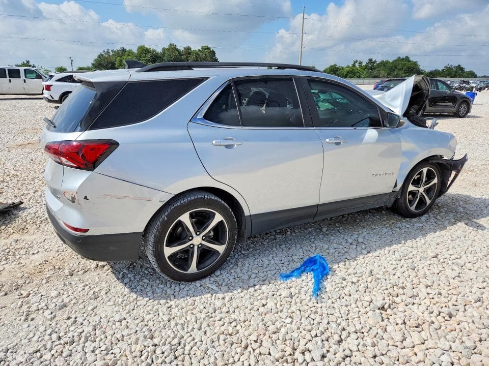 2022 CHEVROLET EQUINOX LT 3