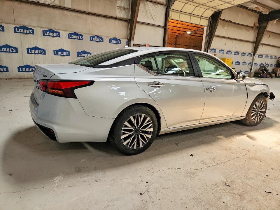 2024 NISSAN ALTIMA SV 3