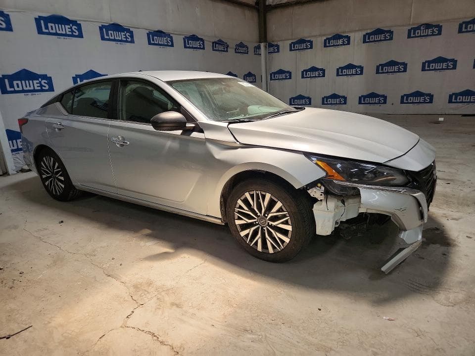 2024 NISSAN ALTIMA SV 4