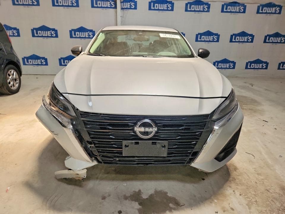 2024 NISSAN ALTIMA SV 5