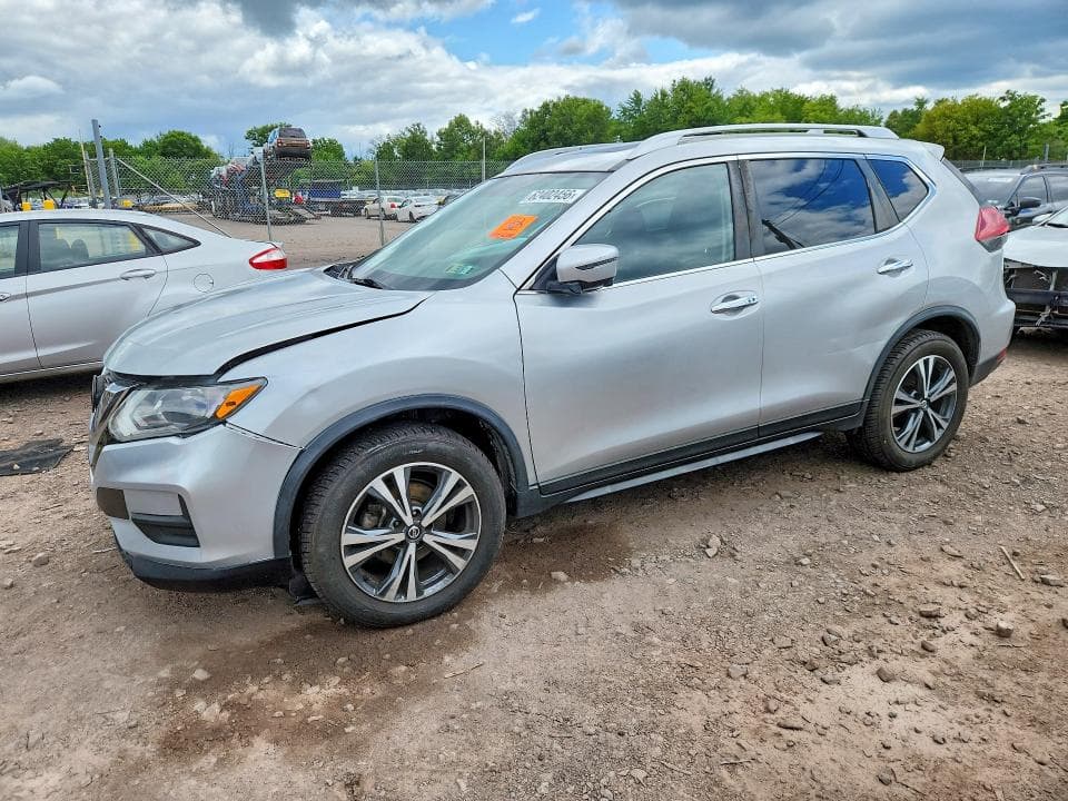2019 NISSAN ROGUE SV - 1