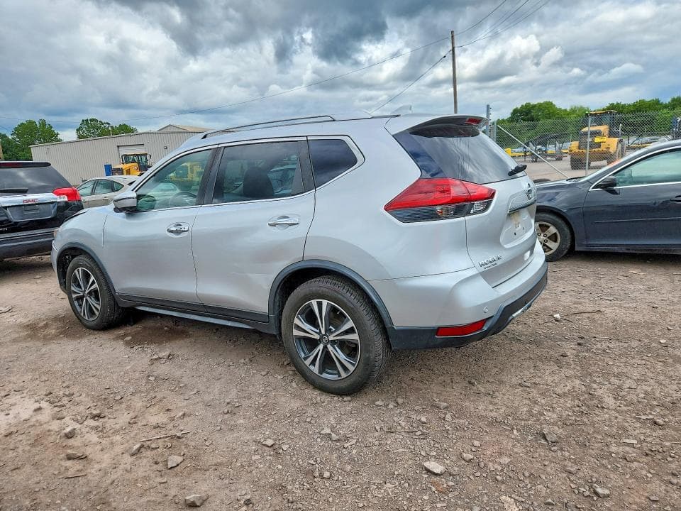 2019 NISSAN ROGUE SV 2