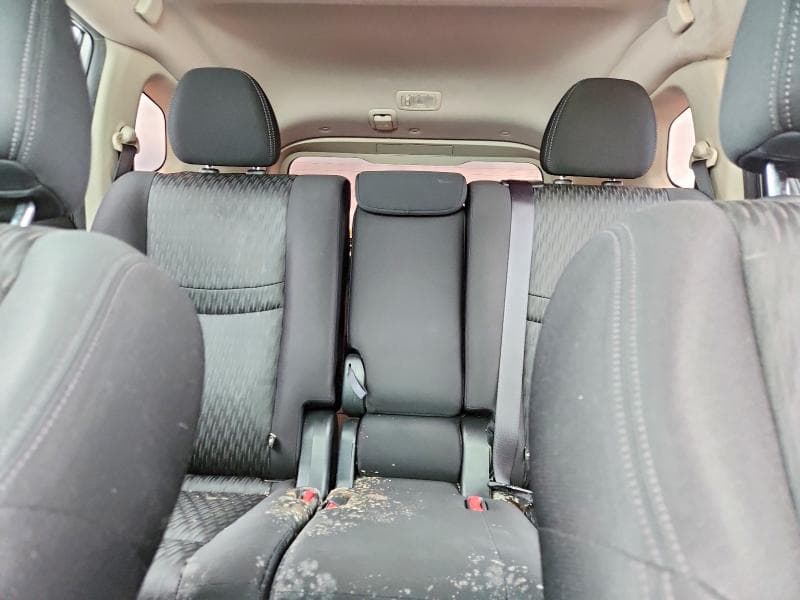 2019 NISSAN ROGUE SV 10