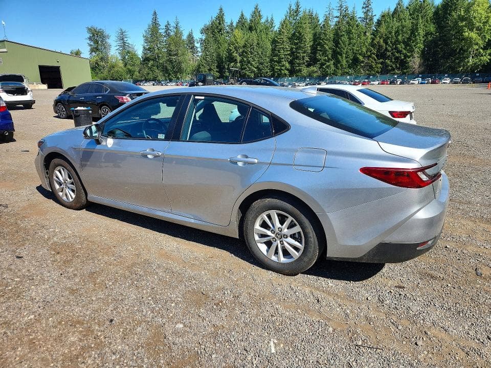 2026 TOYOTA CAMRY LE 2