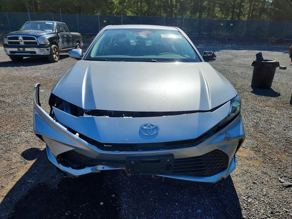 2026 TOYOTA CAMRY LE 5