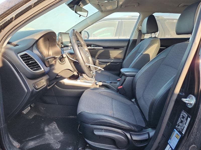 2021 KIA SELTOS S 7