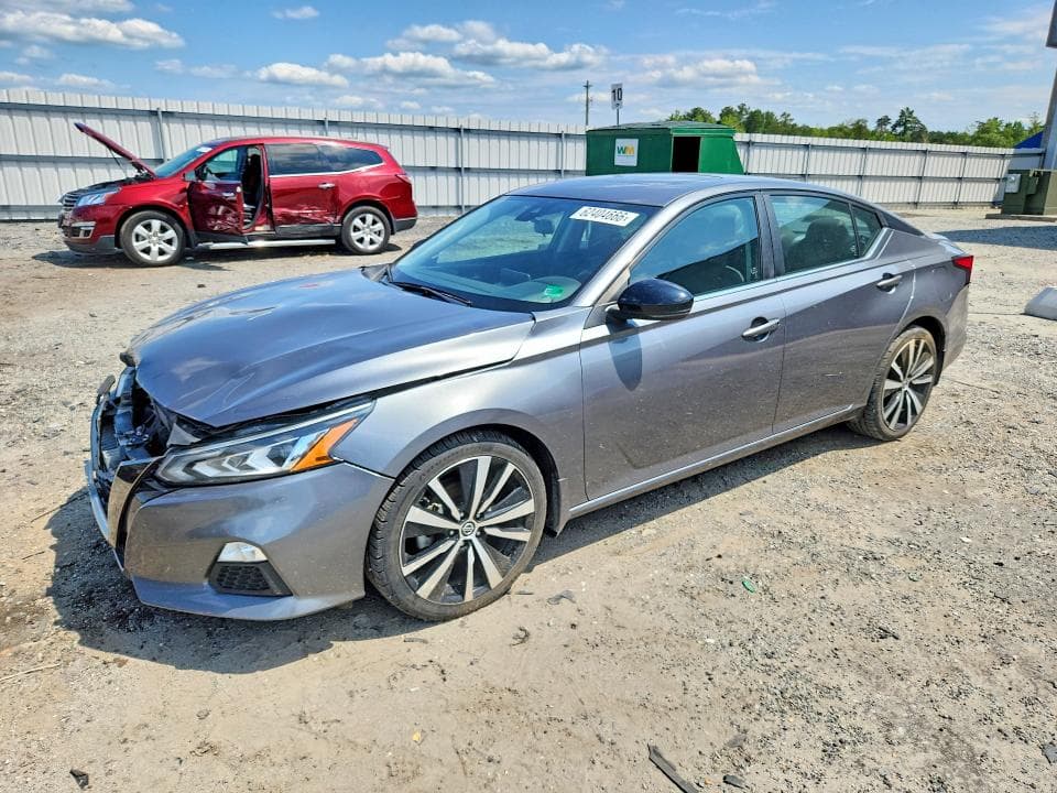 2021 NISSAN ALTIMA SR - 1