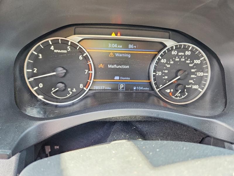 2021 NISSAN ALTIMA SR 9