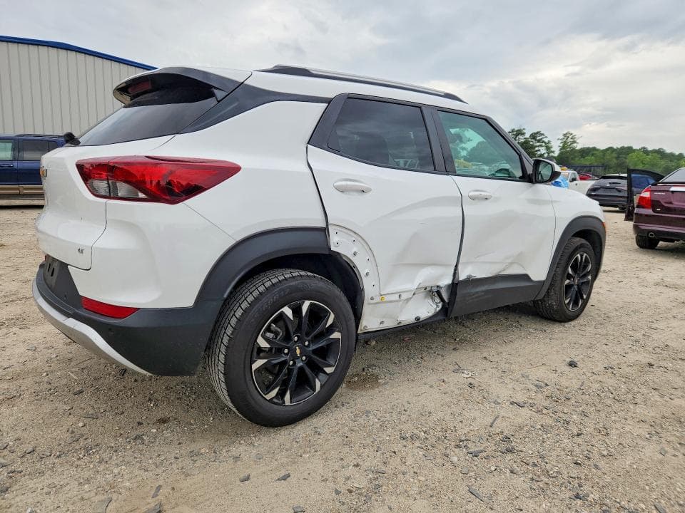 2023 CHEVROLET TRAILBLAZER LT 3