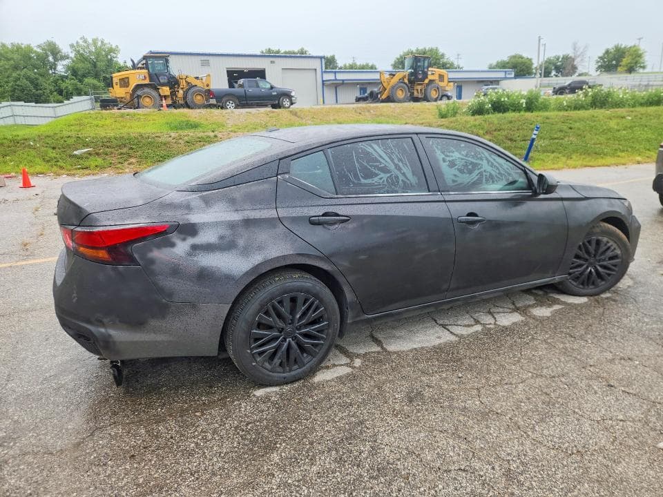 2025 NISSAN ALTIMA SV 3