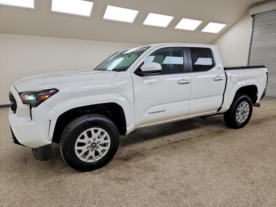 2026 TOYOTA TACOMA SR5 - 1