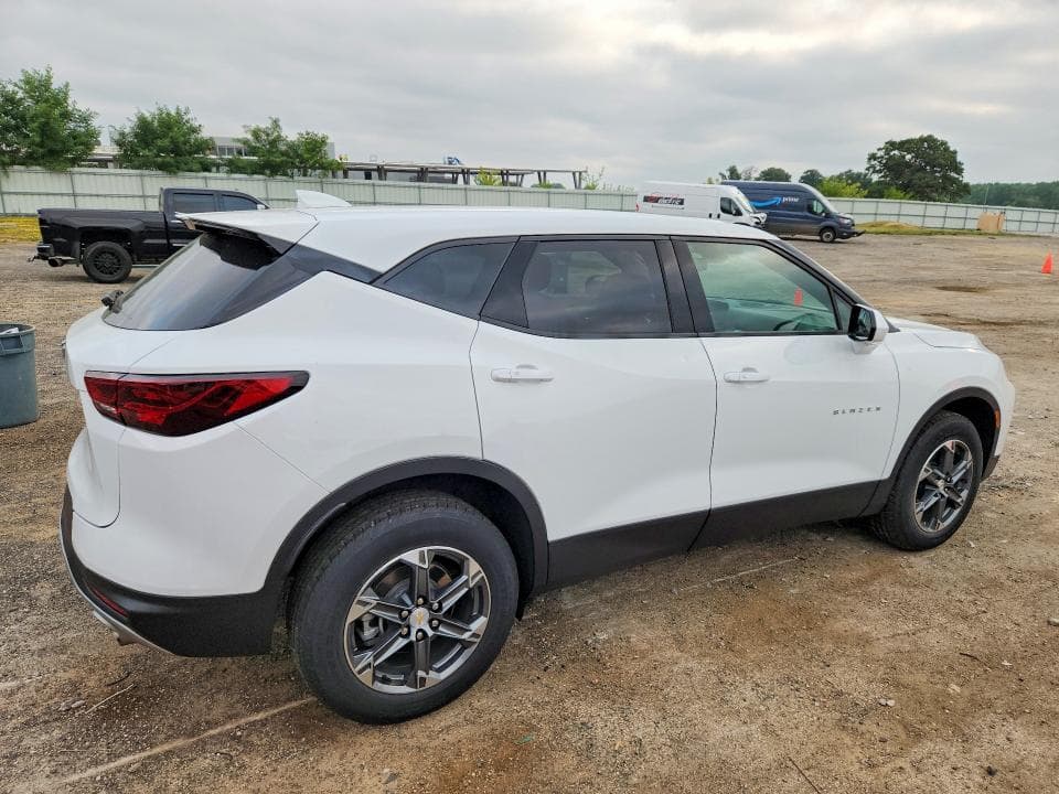 2025 CHEVROLET BLAZER 2LT 3