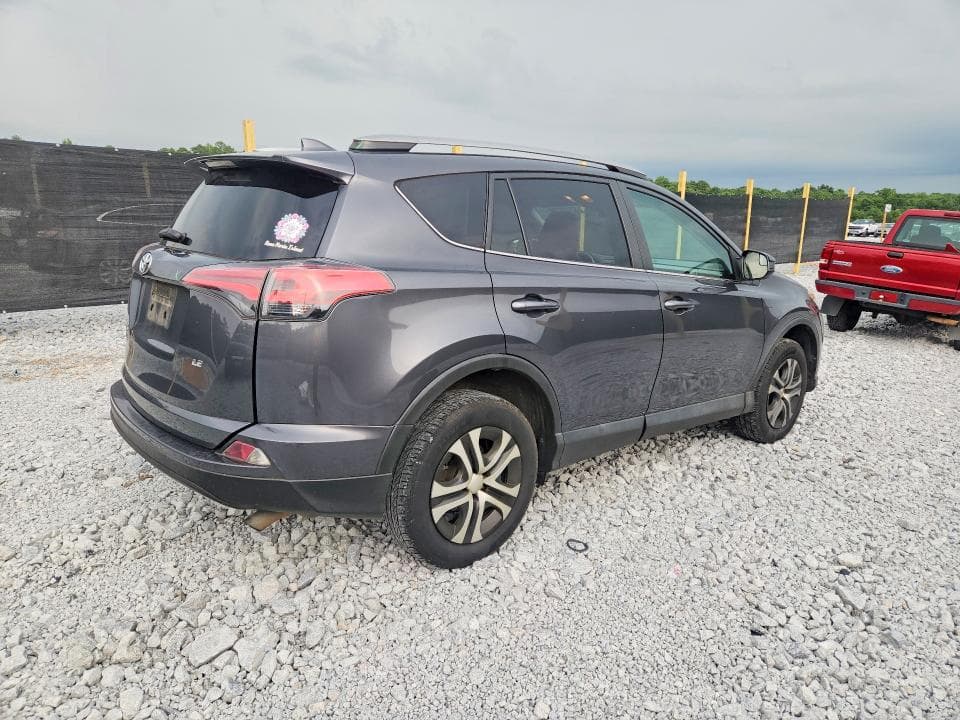 2018 TOYOTA RAV4 LE 3