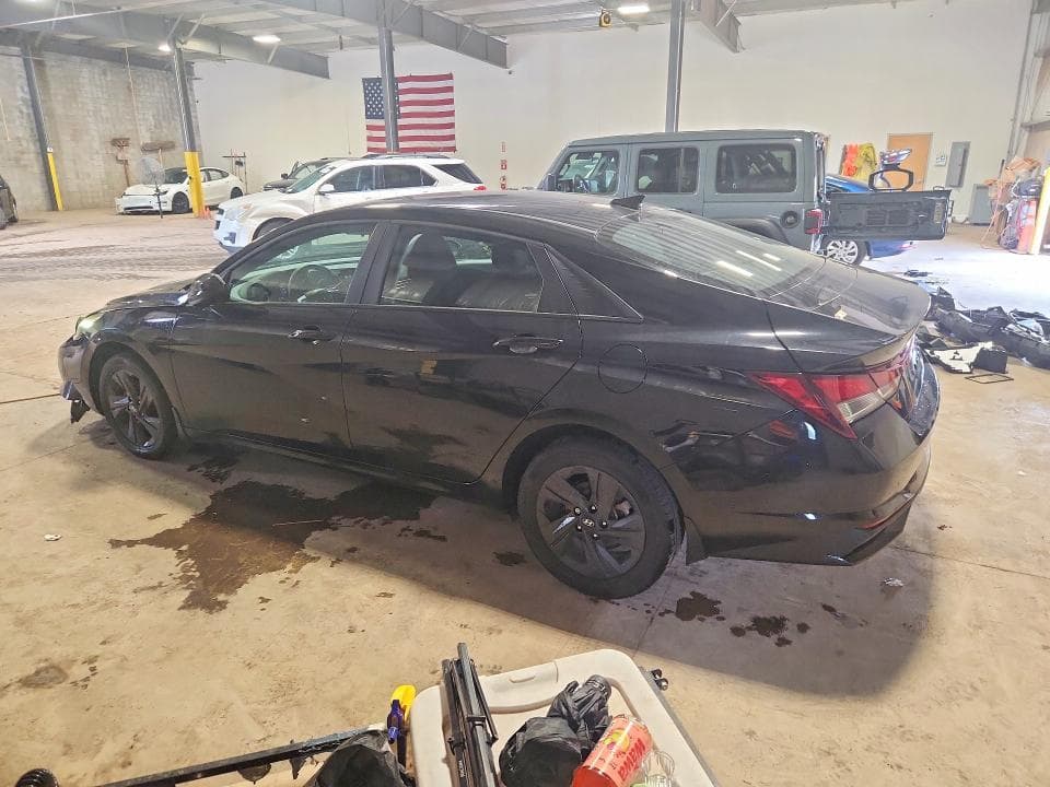 2023 HYUNDAI ELANTRA SEL 2