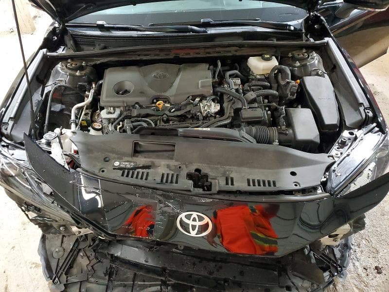 2025 TOYOTA CAMRY LE 11