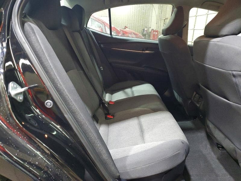 2025 TOYOTA CAMRY LE 10