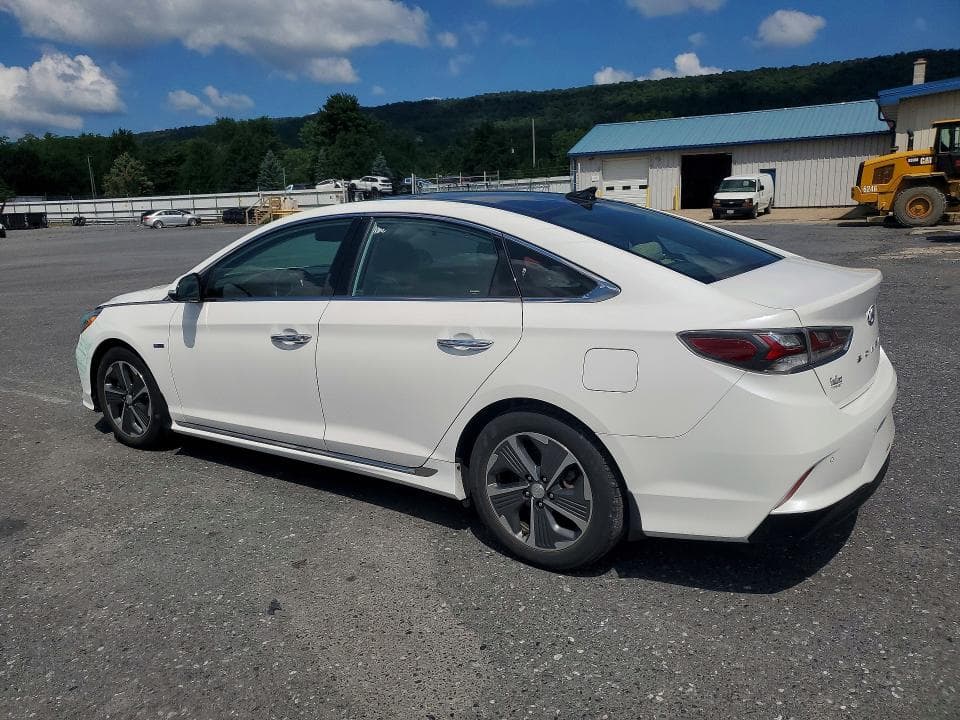 2019 HYUNDAI SONATA HYBRID LIMITED 2